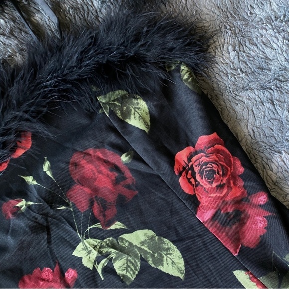 Ember Fallen Rose Marabou Feather Top - Picture 6 of 11